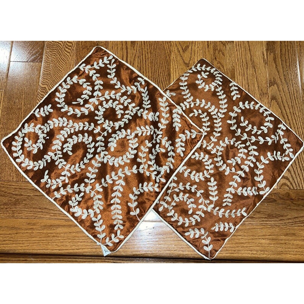 Pier 1 Imports Set Of 2 Embroidered Pillow Covers  18x18 Rust Floral Zipper